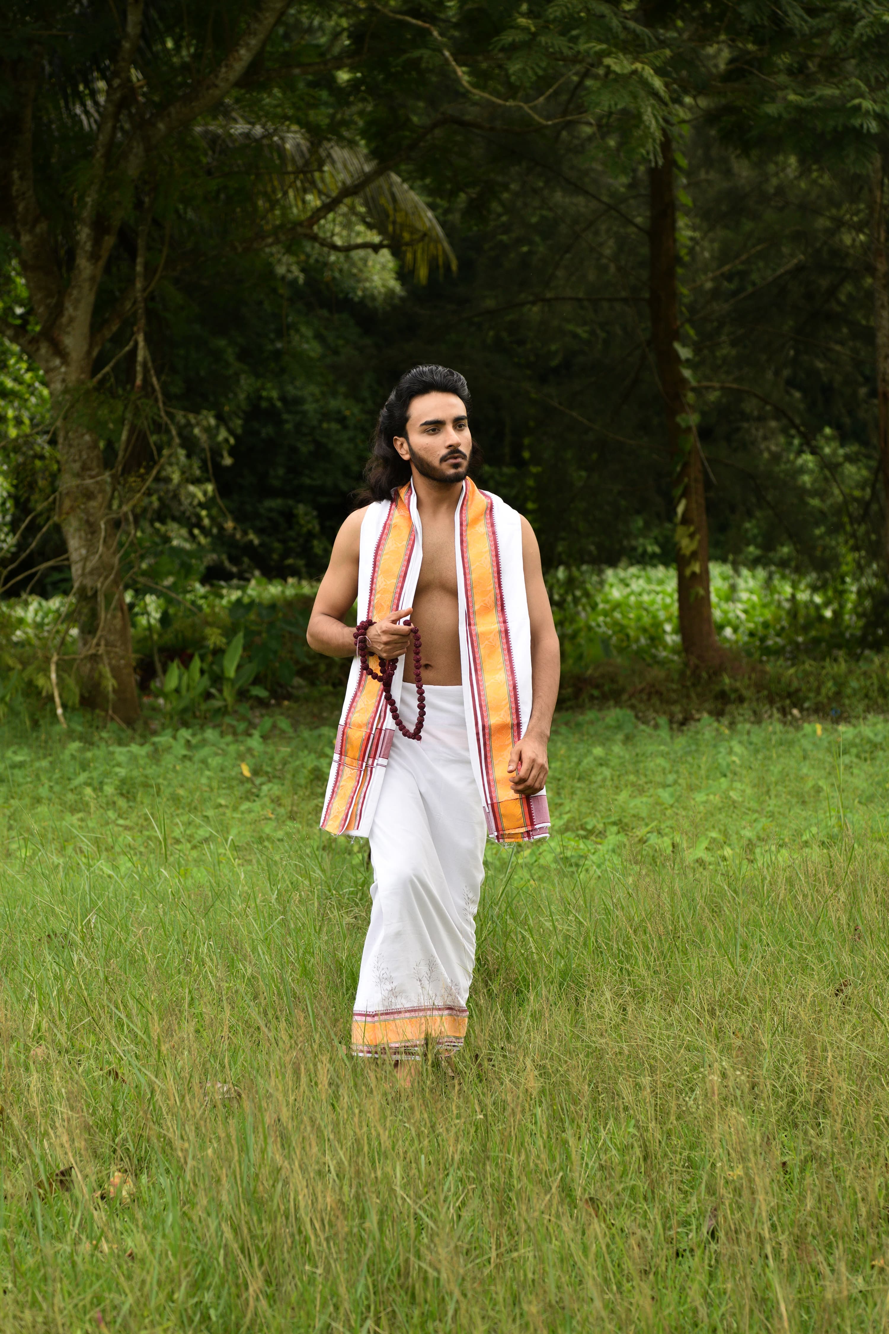 Objects fragrance ritual visual 4